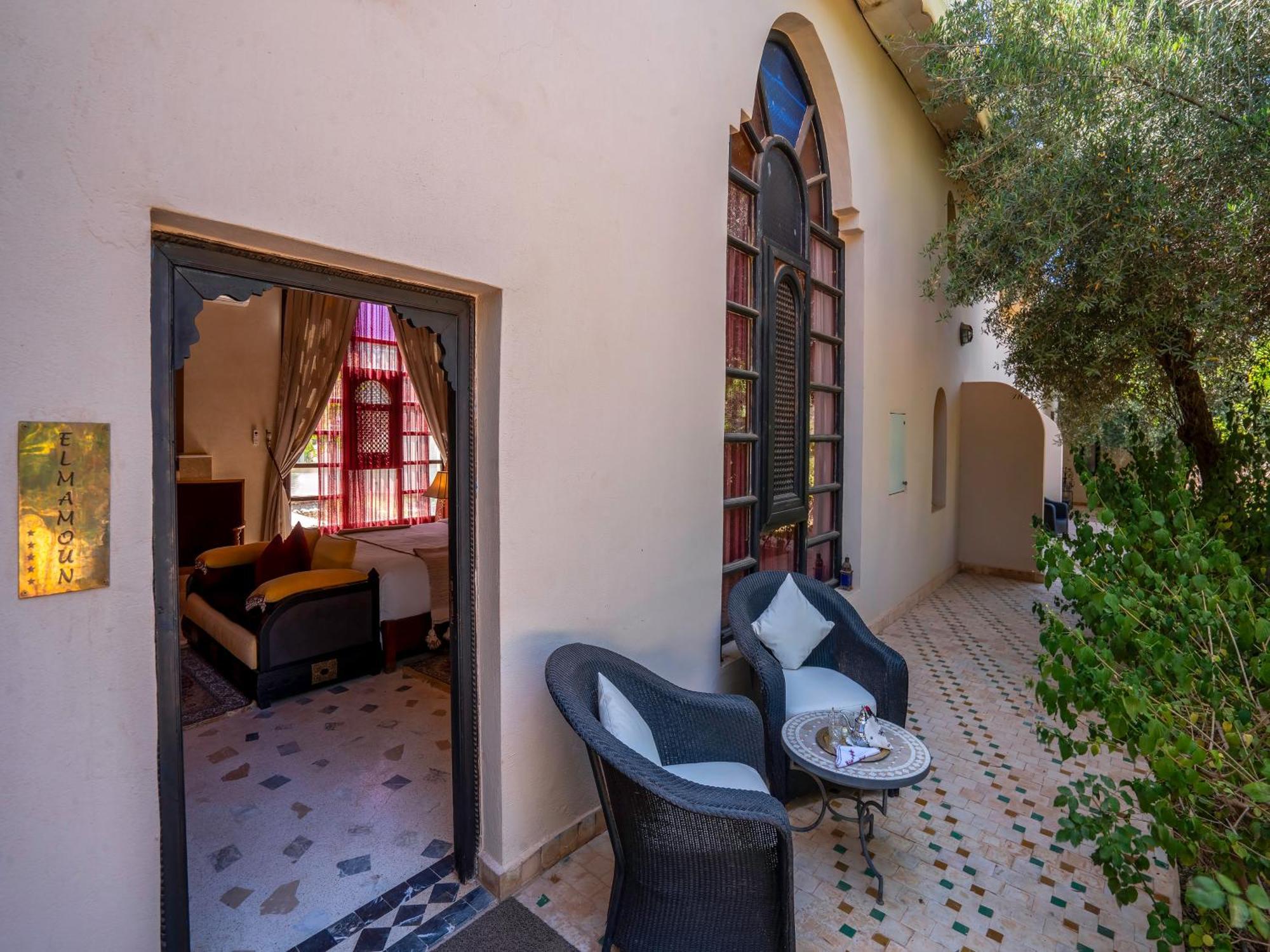Riad Clé De Sol El Jem'a Ghemat Exterior foto